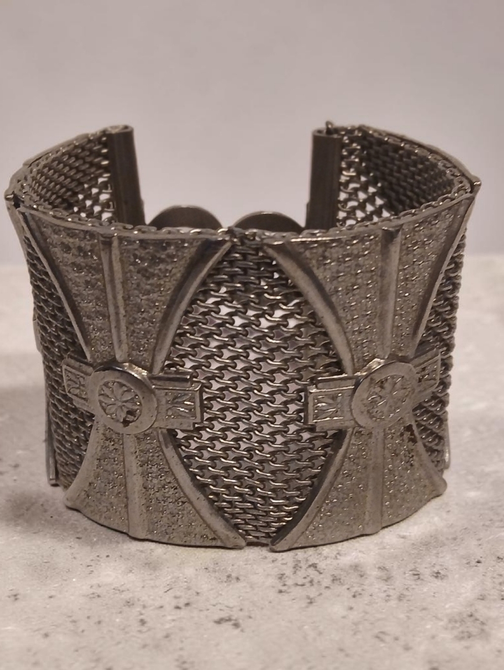 Vintage Steel Fashion Bracelet
